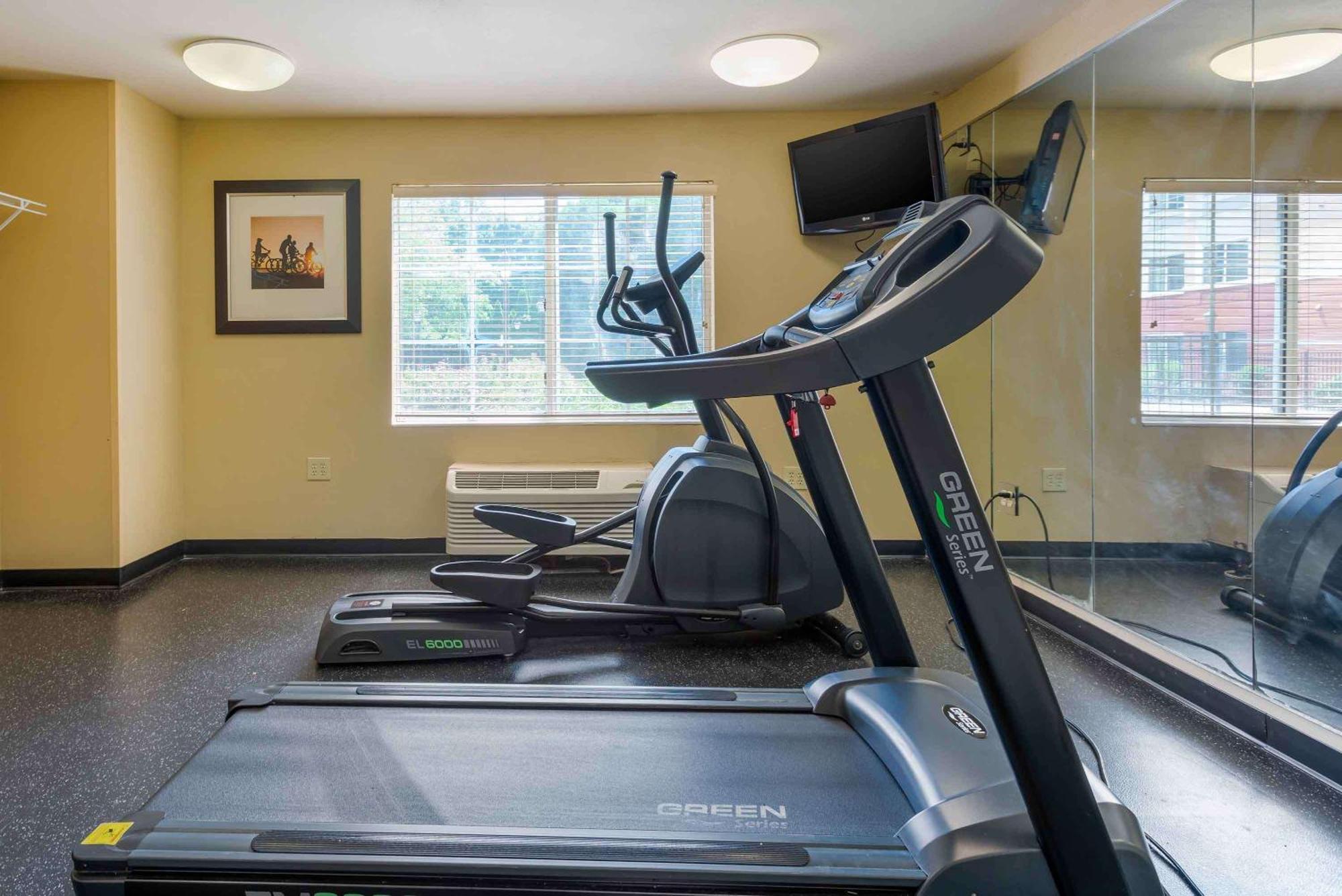 Extended Stay America Suites - Piscataway - Rutgers University Randolphville Bagian luar foto