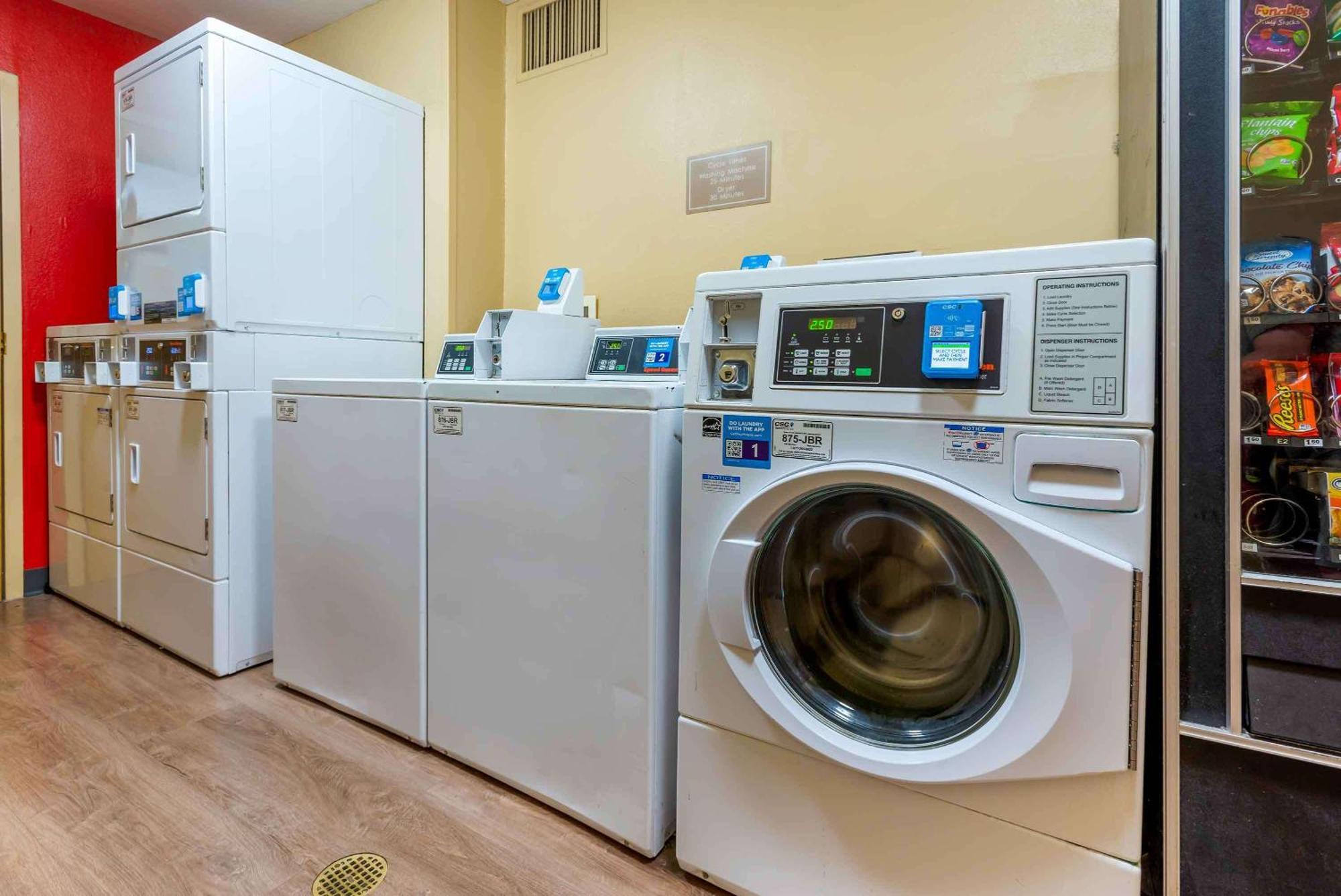 Extended Stay America Suites - Piscataway - Rutgers University Randolphville Bagian luar foto